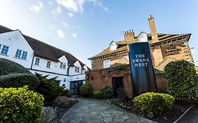 Swan'S Nest Hotel